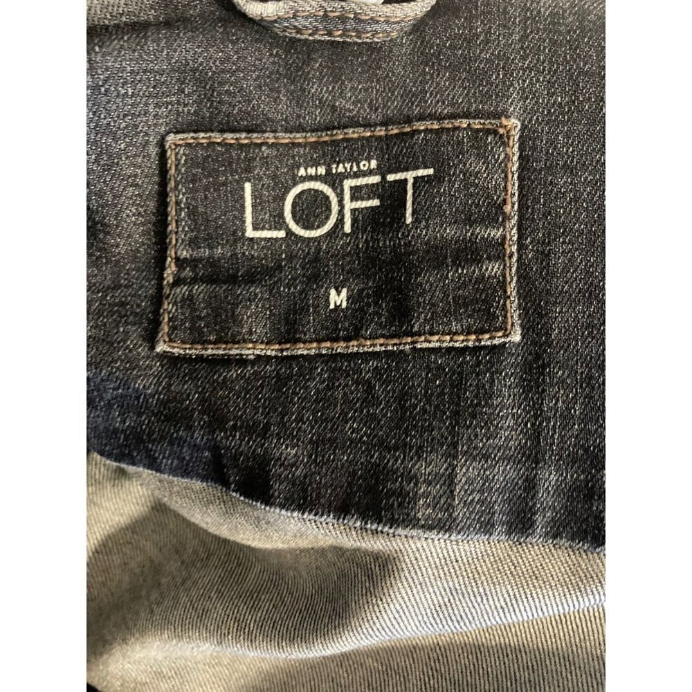 LOFT Women's Dark Blue Button-Up Denim Jacket Size Medium - Picture 4 of 10